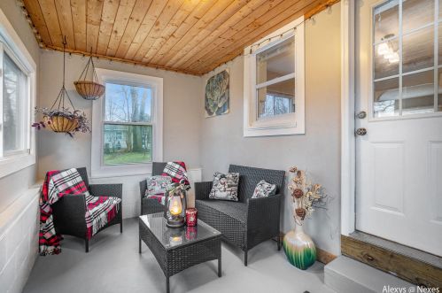 962 Royal Oak St, Wyoming MI  49509-3558 exterior