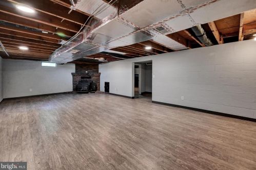 1076 Beck Ml Rd, Hanover PA 17331-9752 exterior