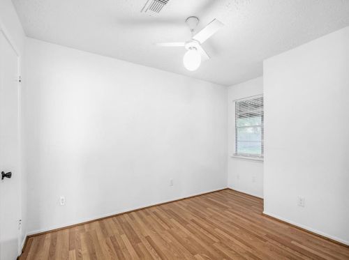 8222 Frst Pt Dr, Humble TX 77338-2121 exterior