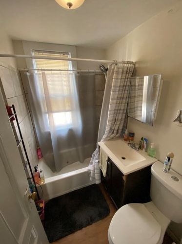 38 Chase Ave, Springfield MA 01108-1601 exterior