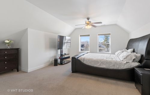 1025 Mayfield Ave, Chicago IL 60638-4404 exterior