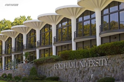 330 198 St, Bronx NY 10458-3156 exterior