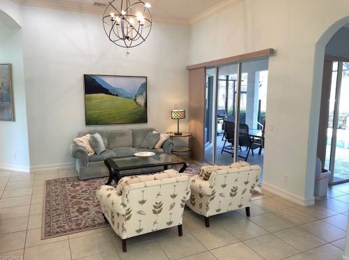 6044 Dogleg Dr, Naples FL 34113-1688 exterior