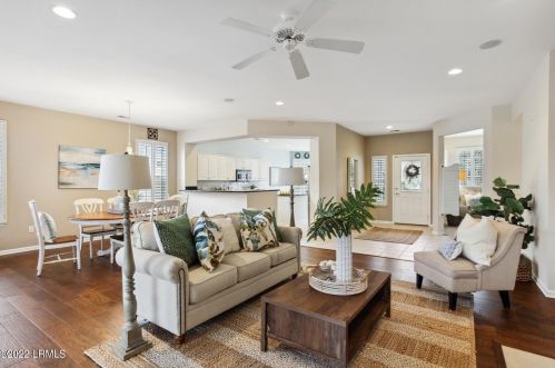 38 Falmouth Way, Bluffton SC 29909-5006 exterior