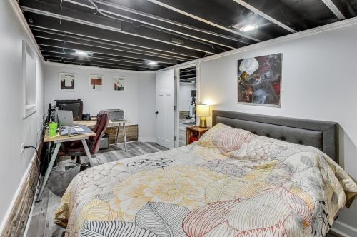 5327 Oakdale Ave, Chicago IL 60657-8139 exterior