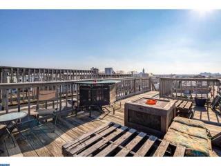 733 Darien St, Philadelphia PA  19147-2805 exterior