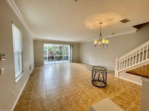 15671 Marcello Cir, Naples FL 34110-2842 exterior