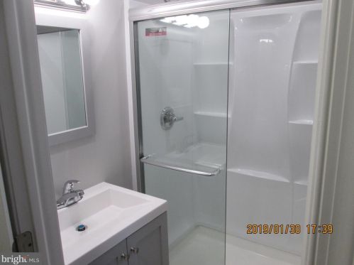 2248 18 St, Philadelphia PA 19140-1014 exterior