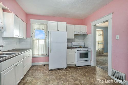 1025 Sheridan Ave, Grand Rapids MI 49503-5036 exterior