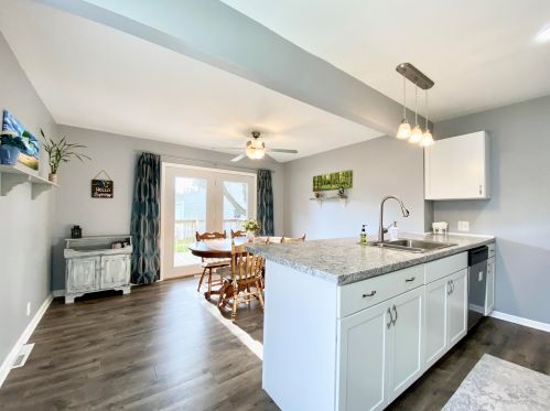 2069 Collingwood Ave, Wyoming MI exterior