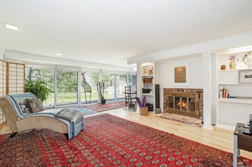2 Whippoorwill Xing, Armonk NY 10504-1032 exterior