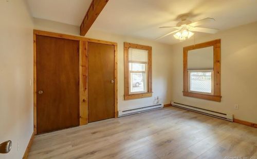 58 Washington St, Wallingford CT 06492-3530 exterior