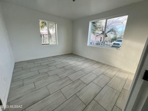 427 29th St, Tucson AZ  85713-2948 exterior