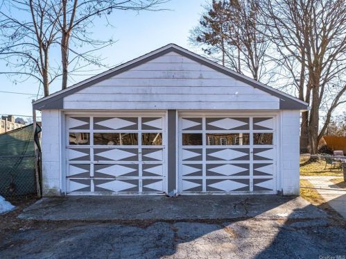 101 Forbus St, Poughkeepsie NY 12603-2705 exterior