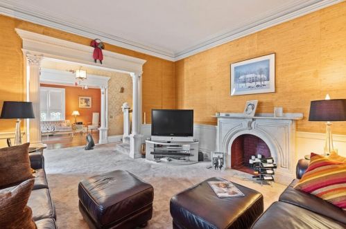 2 Frst St, Peabody MA 01960-4111 exterior