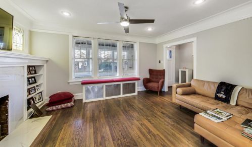 7443 Merrill Ave, Chicago IL  60649-3210 exterior