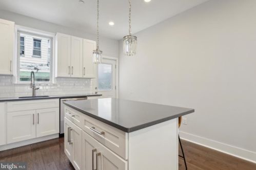 2624 Collins St, Philadelphia PA 19134-3709 exterior