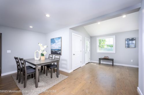 35 Buttonwood Pl, Hazlet NJ  07730-2173 exterior