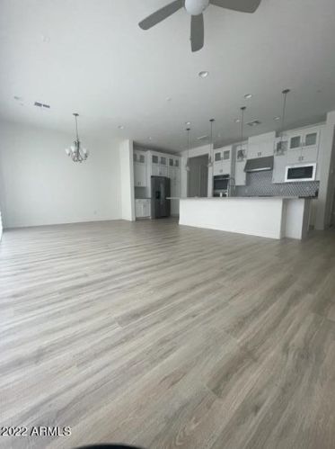 25428 19th Dr, Phoenix AZ  85085-5380 exterior