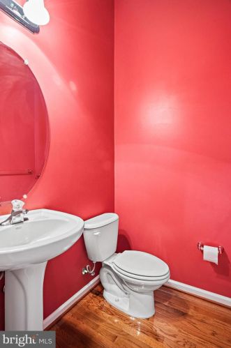 2139 Little Sorrel Way, Silver Spring MD 20902-2893 exterior