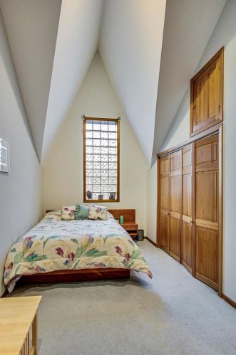 1704 Nordica Ave, Chicago IL 60707-4320 exterior