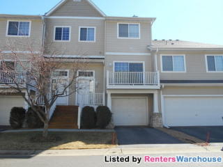 450 Willoughby Way, Hopkins MN  55305-5349 exterior