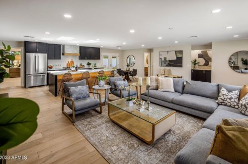 2447 39th Pl, Phoenix AZ  85008-2239 exterior