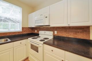 9617 Norchester Cir, Tampa FL  33647-1849 exterior