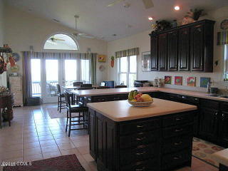 8808 Sound View Ct, Emerald Isle NC  28594-1946 exterior
