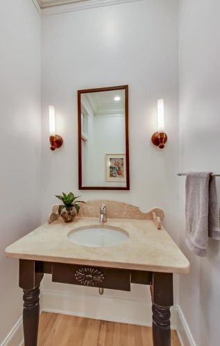 1840 Wellington Ave, Chicago IL 60657-4030 exterior