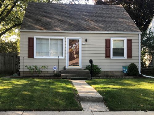 8615 Lisbon Ave, Milwaukee, WI 53222-3745