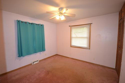 6857 44, Milwaukee WI 53223-5301 exterior