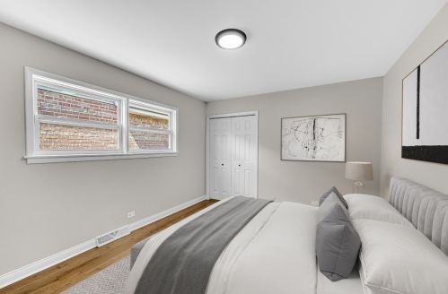 2335 92nd St, Chicago IL  60617-3841 exterior