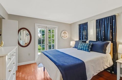 547 101 Ave, Naples FL 34108-3202 exterior