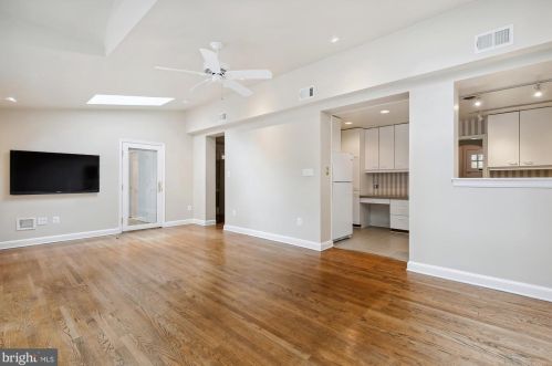 312 Alexandria Ave, Alexandria VA 22301-3036 exterior