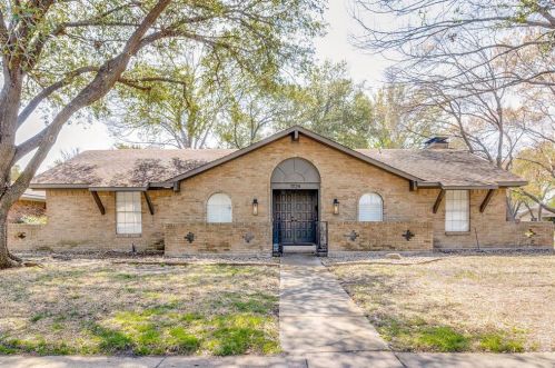 11124 Cactus Ln, Dallas TX 75238-3802 exterior