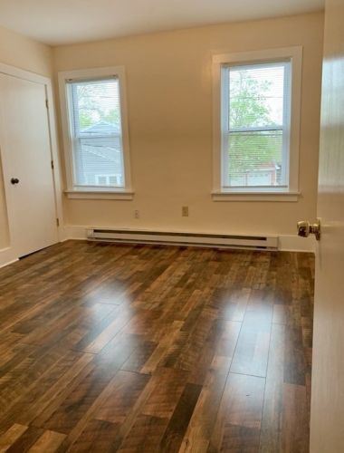 39 Hart St, Taunton MA 02780-4933 exterior