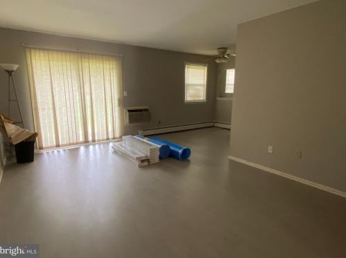 711 Garnet Dr, Burlington NJ  08016-4714 exterior