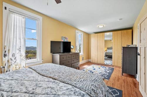 1137 Cornell St, Pittsburgh PA  15212-1982 exterior