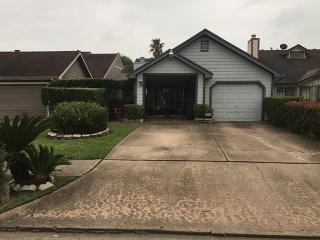 11805 Spring Grove Dr, Houston TX  77099-5026 exterior