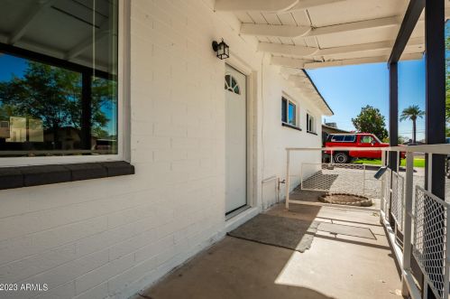 2925 42nd Ave, Phoenix AZ  85019-4323 exterior