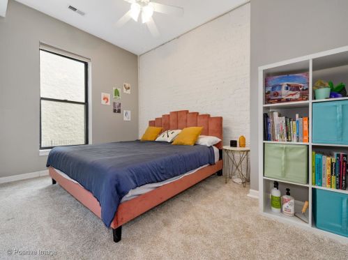 850 Cornelia Ave, Chicago IL  60657-1750 exterior