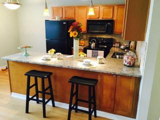 5017 West Shore Blvd, Tampa FL  33611-3371 exterior