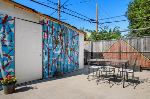 520 Kedzie Ave, Chicago IL 60652-1914 exterior