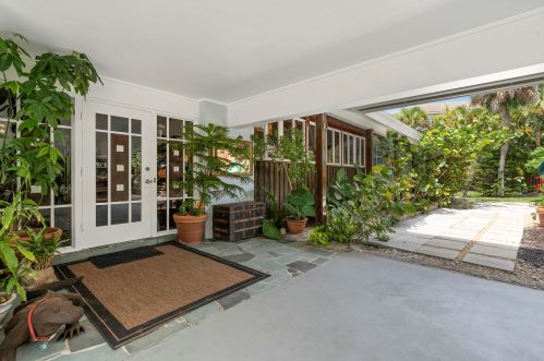 1566 Thumb Point Dr, Fort Pierce, FL 34949-3567