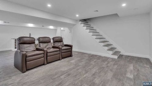 1161 Ridgefield Dr, Point Pleasant Beach NJ  08742-2948 exterior