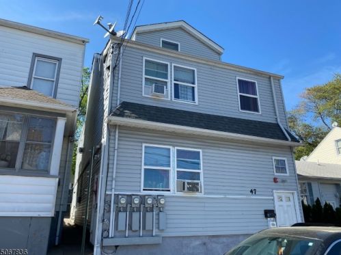 47 Hopper St, Paterson, NJ 07508-2053