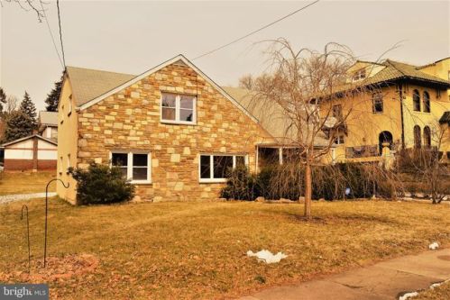 607 Godfrey Ave, Philadelphia PA  19124-1704 exterior