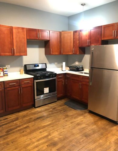 3907 Van Buren St, Chicago, IL 60624-3145