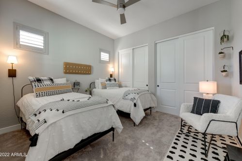 22417 29 Pl, Phoenix AZ 85040 exterior